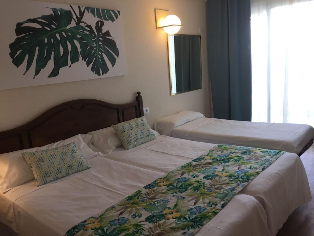 Thb San Fermin Hotel Benalmádena Buitenkant foto