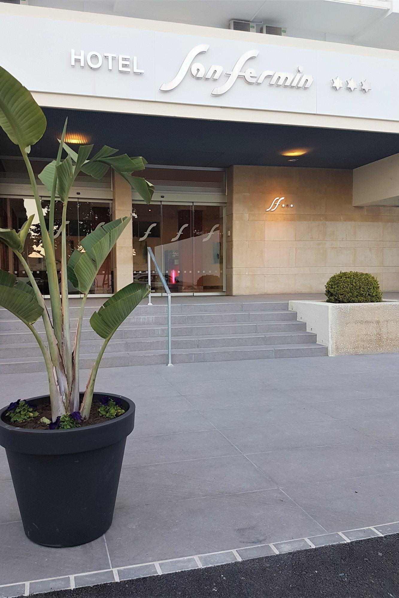 Thb San Fermin Hotel Benalmádena Buitenkant foto