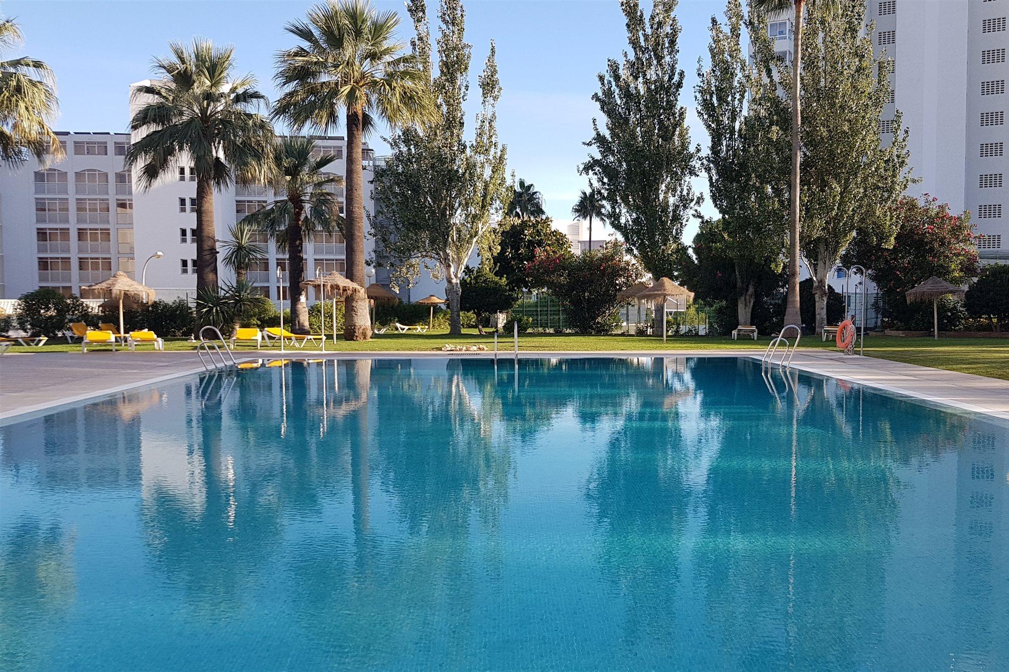 Thb San Fermin Hotel Benalmádena Buitenkant foto