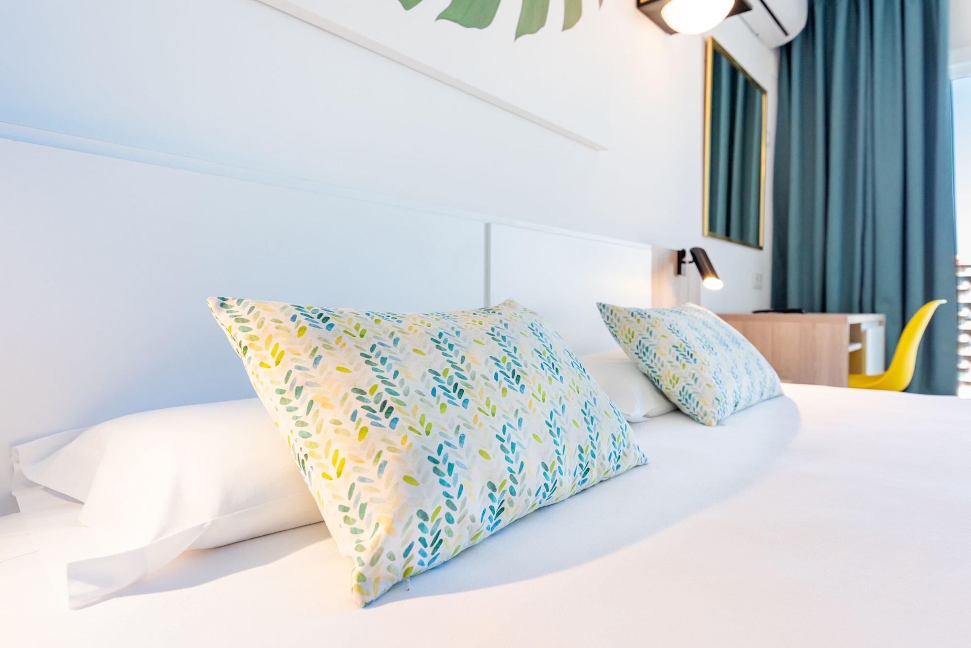 Thb San Fermin Hotel Benalmádena Buitenkant foto