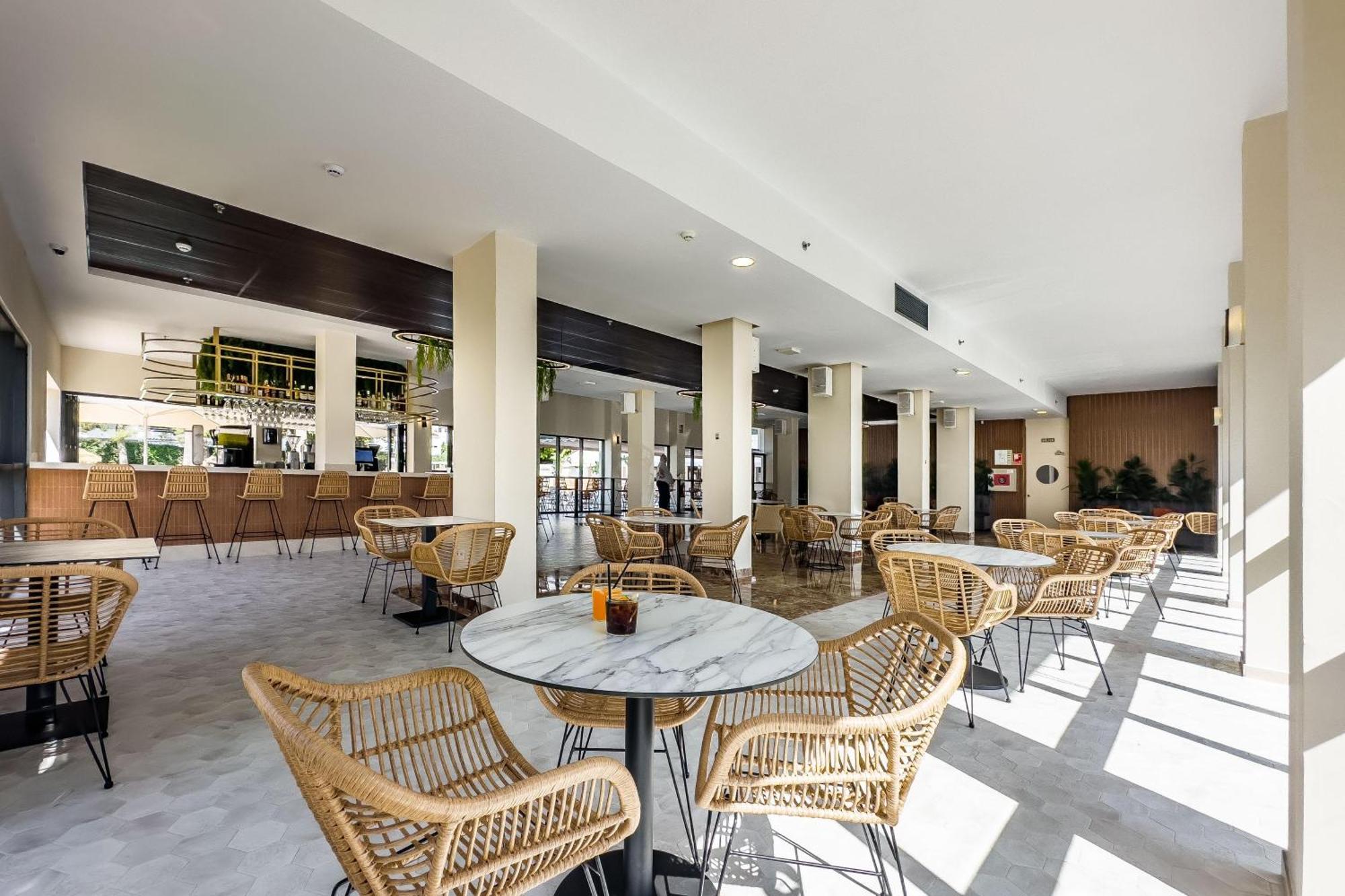 Thb San Fermin Hotel Benalmádena Buitenkant foto