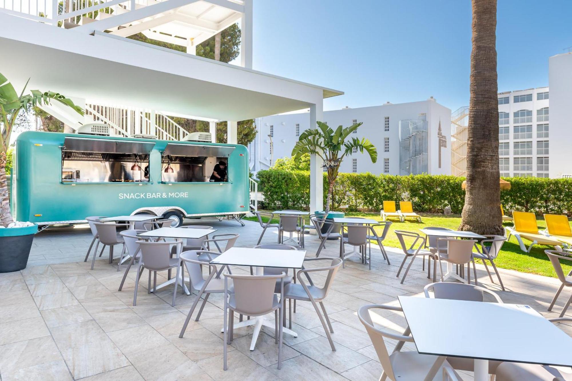Thb San Fermin Hotel Benalmádena Buitenkant foto