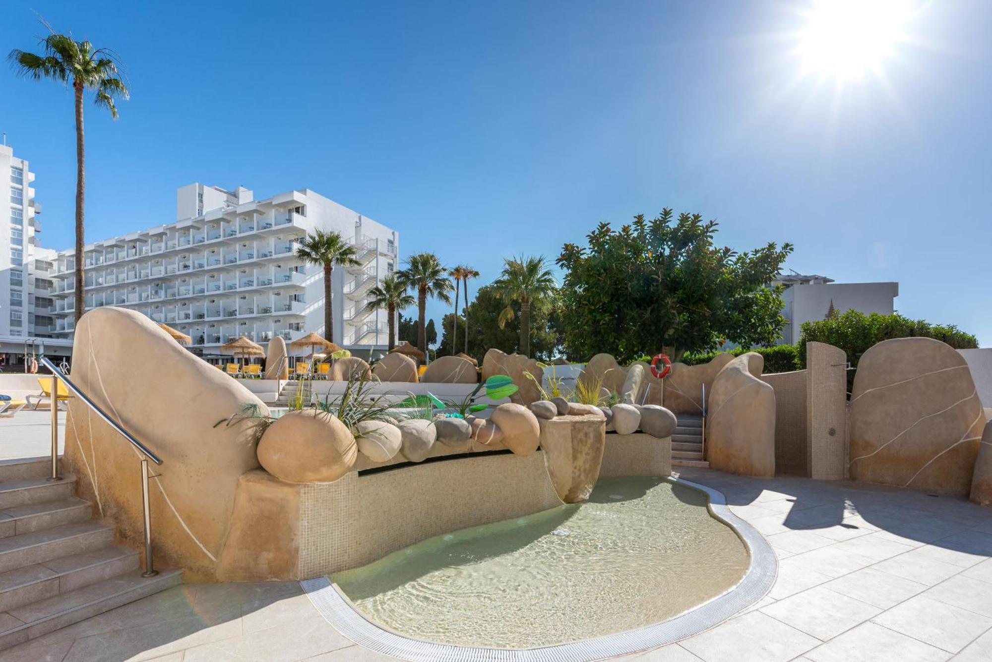 Thb San Fermin Hotel Benalmádena Buitenkant foto