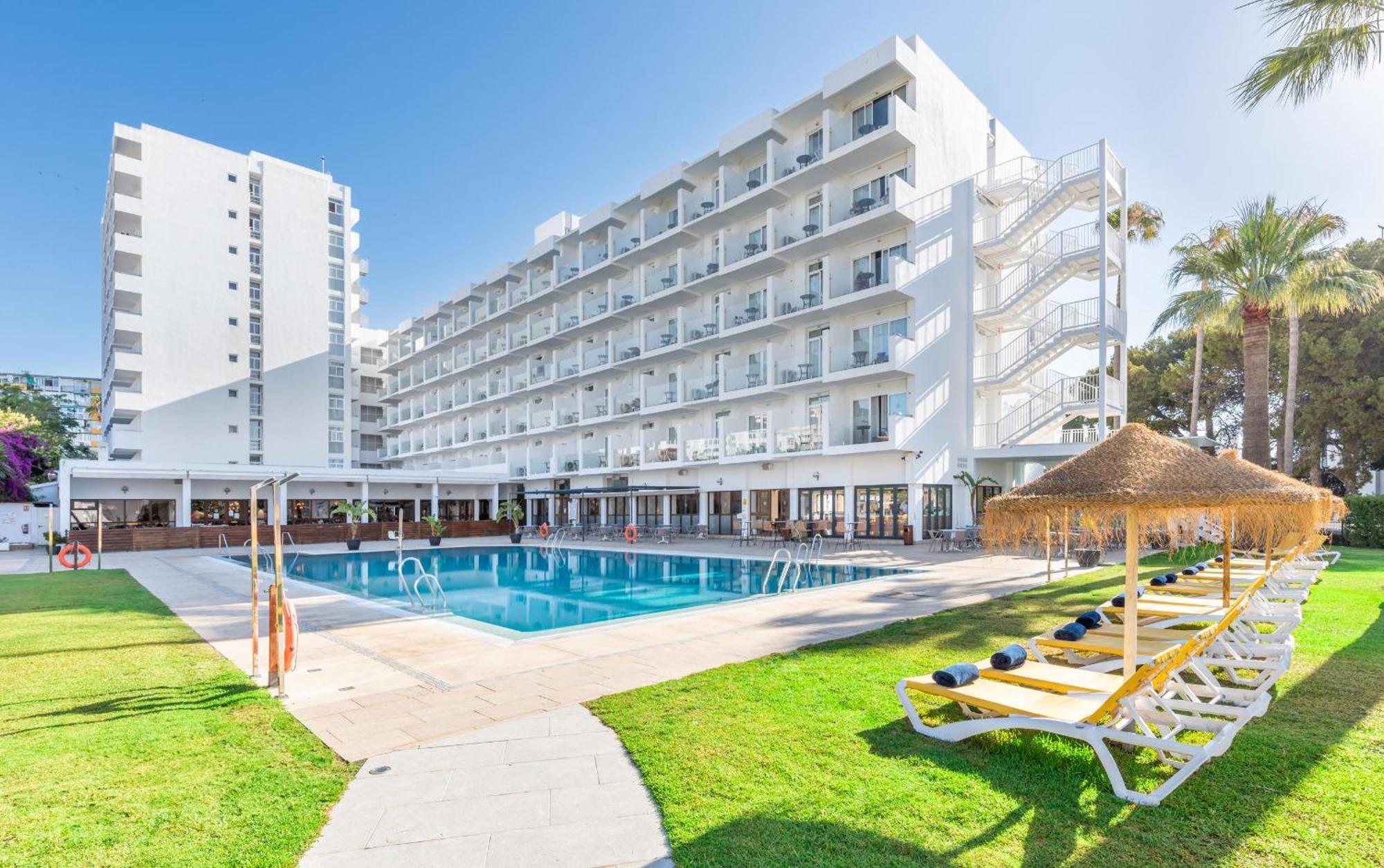 Thb San Fermin Hotel Benalmádena Buitenkant foto