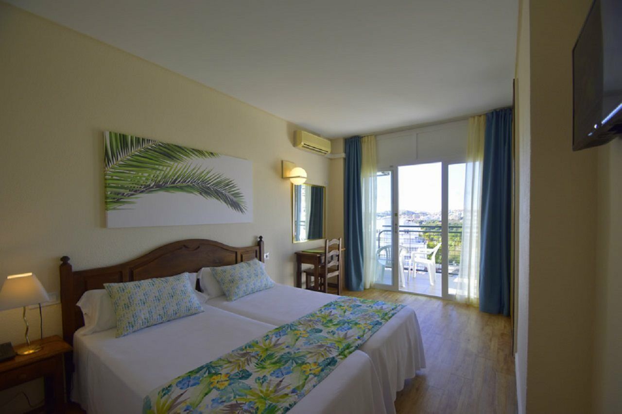 Thb San Fermin Hotel Benalmádena Buitenkant foto